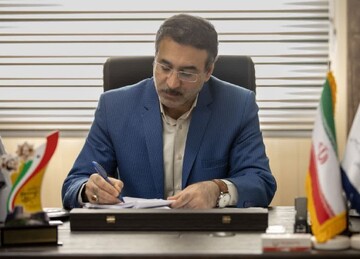 روز معلم یادآور شکوه و عظمت انسان‌های بزرگ است