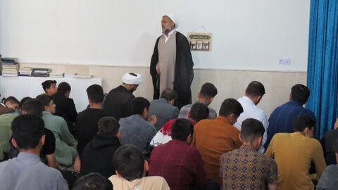 تصاویر/  بازدید دانش آموزان از مدرسه علمیه امام محمدباقر (ع) شاهین دژ
