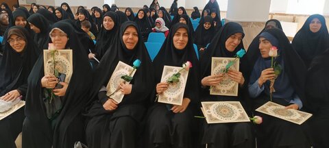 مراسم گرامیداشت روز معلم در حوزه علمیه خواهران اردبیل
