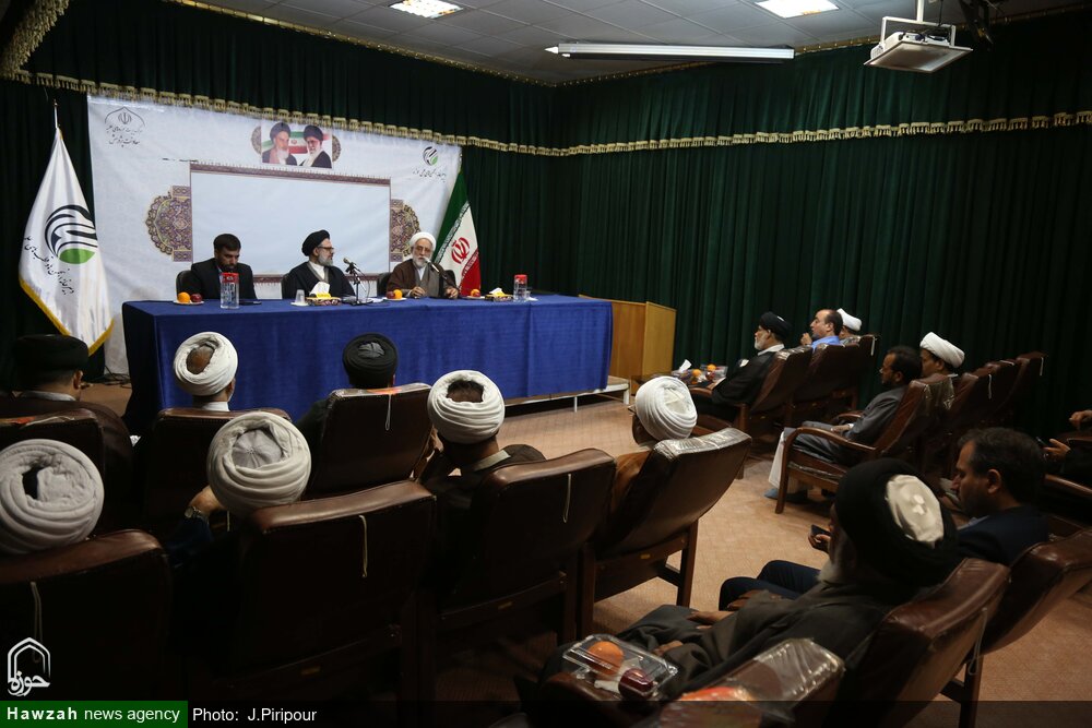 ظرفیتهای حوزه علمیه قم مربوط به تمام دنیای اسلام است