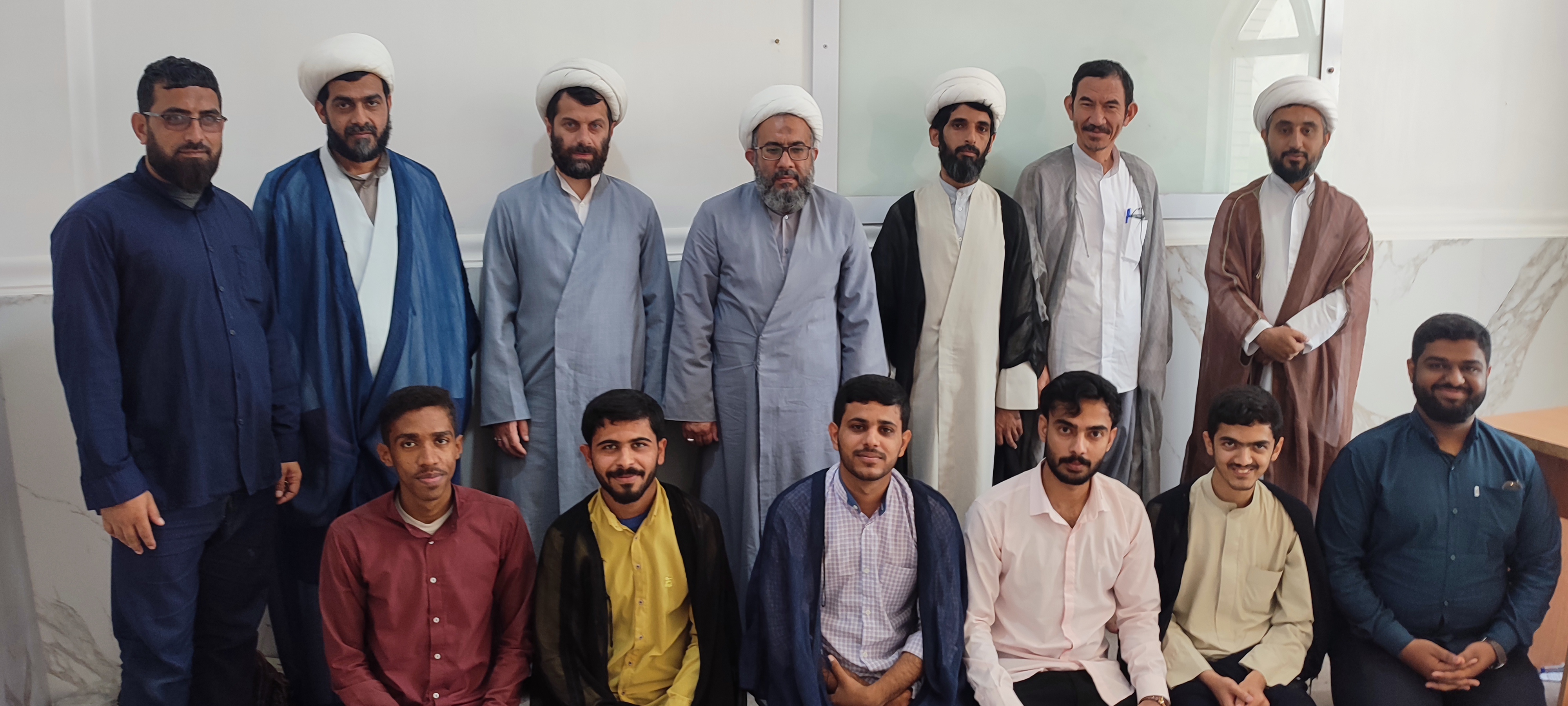 مراسم تجلیل از اساتید حوزه علمیه امام علی(ع) به مناسبت روز معلم+ عکس