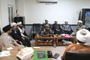 تصاویر/ دیدار مدیر حوزه علمیه بوشهر با اساتید مدرسه کنگان