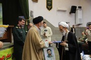 تصاویر/ مراسم گرامیداشت هفته عقیدتی سیاسی در سپاه عاشورا و تجلیل از اساتید عقیدتی سیاسی