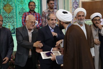 تصاویر| آیین تجلیل از اساتید و کارکنان بنیاد مهدویت، طلاب مرکز تخصصی مهدویت و معلمین و مربیان مدرسه وارثین