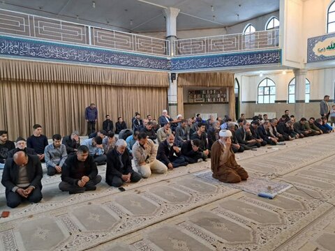 تصاویر/ اقامه نماز جمعه شهرستان کامیاران