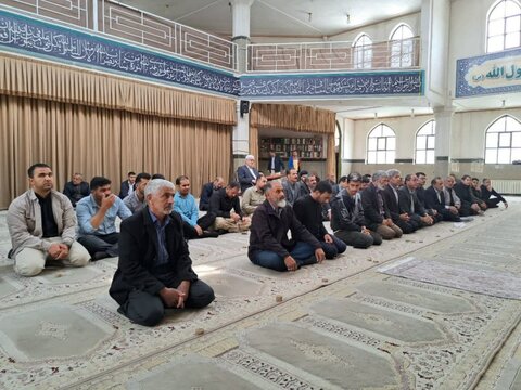 تصاویر/ اقامه نماز جمعه شهرستان کامیاران