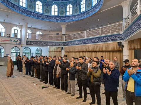 تصاویر/ اقامه نماز جمعه شهرستان کامیاران