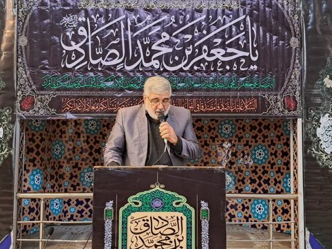 تصاویر/ اقامه نماز جمعه شهرستان کامیاران