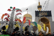 हज़रत इमाम जाफर सादिक अलैहिस्सलाम की शहादत के मौके पर मशहद मुकद्दस में मताम व जुलूस का आयोजन/फोटो