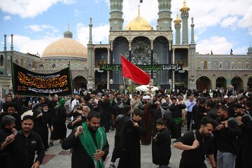 پایگاه فقه جعفری غرق در عزا و ماتم شهادت رئیس مذهب + فیلم و عکس