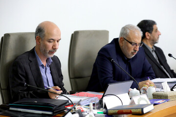 روایت وزیر نفت از سودآوری ۱۲ هزار میلیارد تومانی پالایشگاه آبادان در ۱۴۰۲