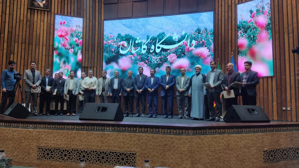 بعضی از برنامه های طرح تحول در دانشگاه کاشان اجرایی شده است