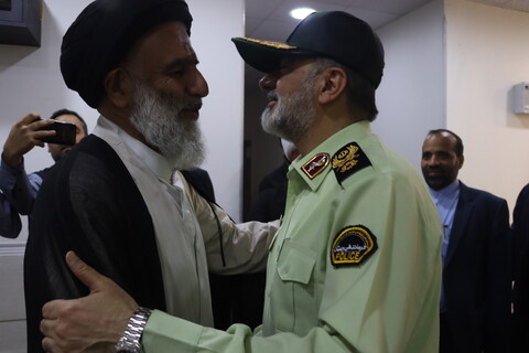 دیدار فرمانده کل انتظامی کشور با نخبگان و عشایر مختلف خوزستان