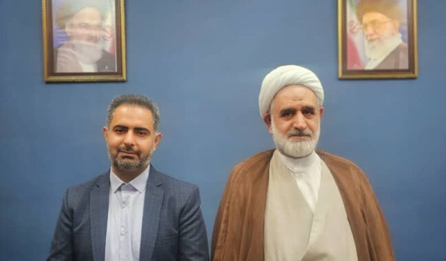 دیدار دبیرکل سازمان جوانان حقوق بشر ایران با نماینده رهبر انقلاب در سوریه