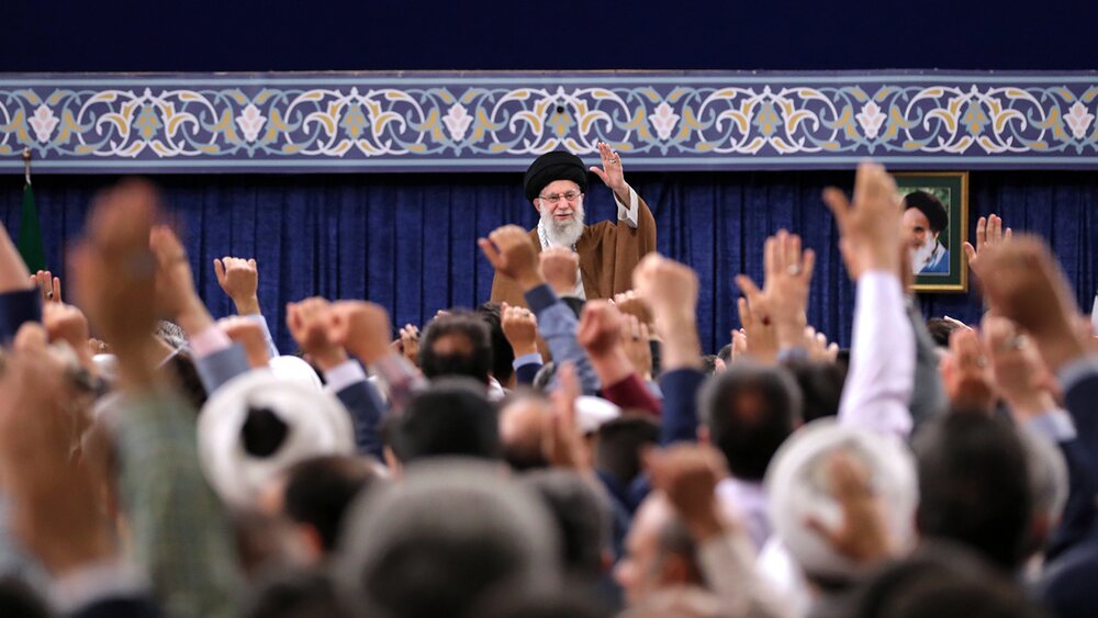 इब्राहीमी हज इस्लाम और मानवता के दुश्मनों यानी इजराइल और अमेरिका से बराअत का हज है