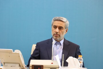 اختلاف چیزی جز اتلاف وقت و تحمیل هزینه به مردم نخواهد داشت