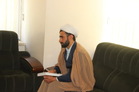 تصاویر /  جلسه ارزیابی طلاب سطح  عالی حوزه علمیه قزوین اساتید تجوید قرآن