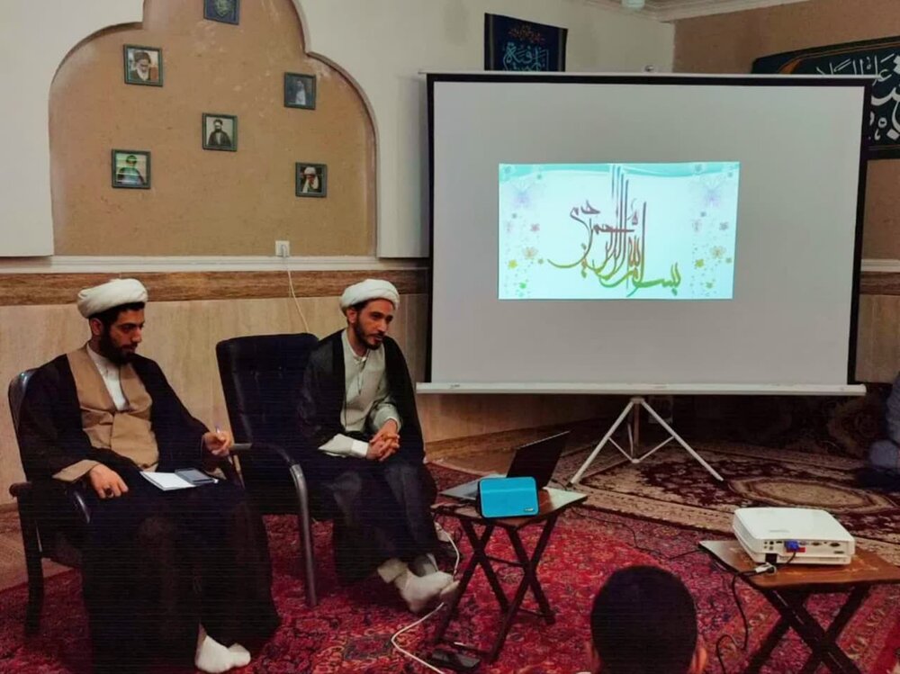 «برابری حقوق زن و مرد؛ چرایی و چگونگی» بررسی شد