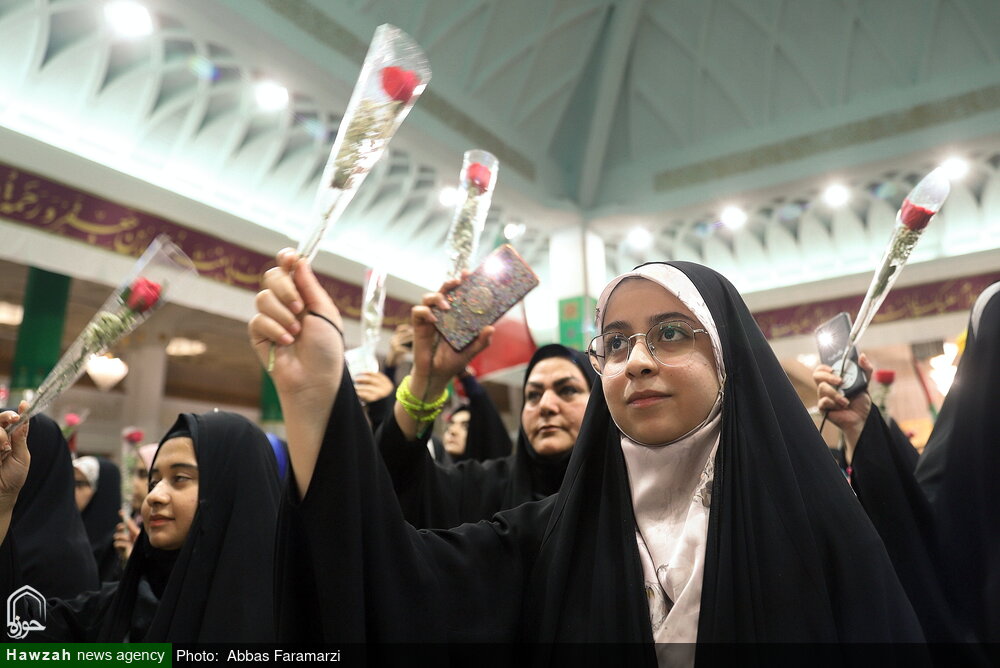 ولادت حضرت فاطمه معصومه (س) اور روز دختر کی مناسبت سے یونیورسٹی کی طالبات کا عظیم الشان اجتماع+تصاویر