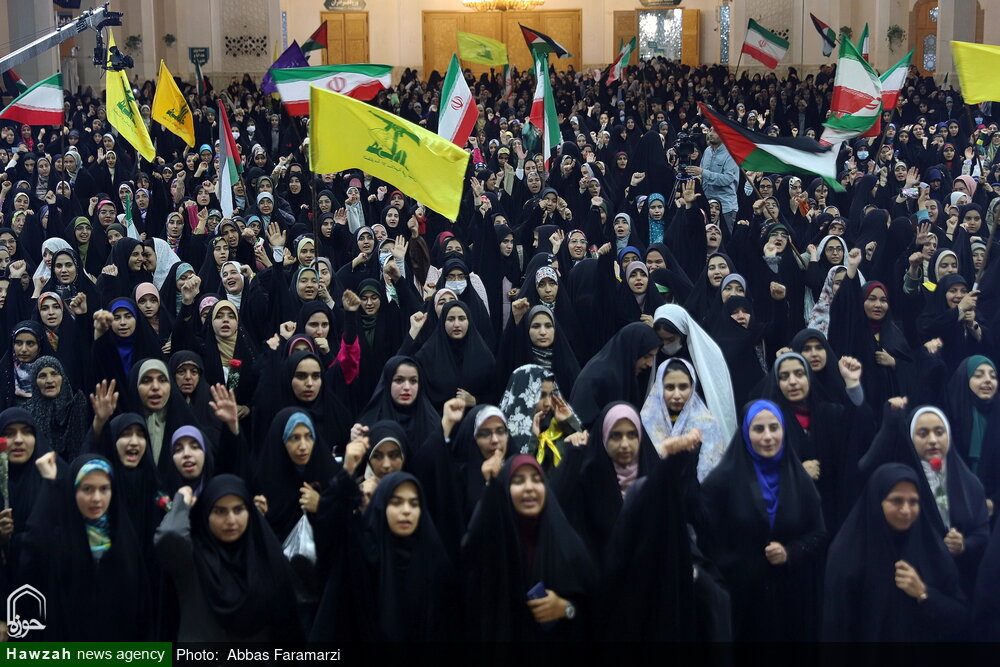 ولادت حضرت فاطمه معصومه (س) اور روز دختر کی مناسبت سے یونیورسٹی کی طالبات کا عظیم الشان اجتماع+تصاویر