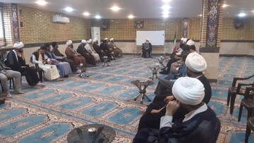 نشست هم اندیشی مدیران و کادر مدارس علمیه قرآنی حوزه علمیه خوزستان