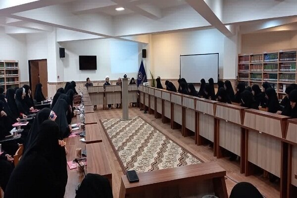 مراکز حوزوی کانون رفع چالشهای تربیتی دینی هستند