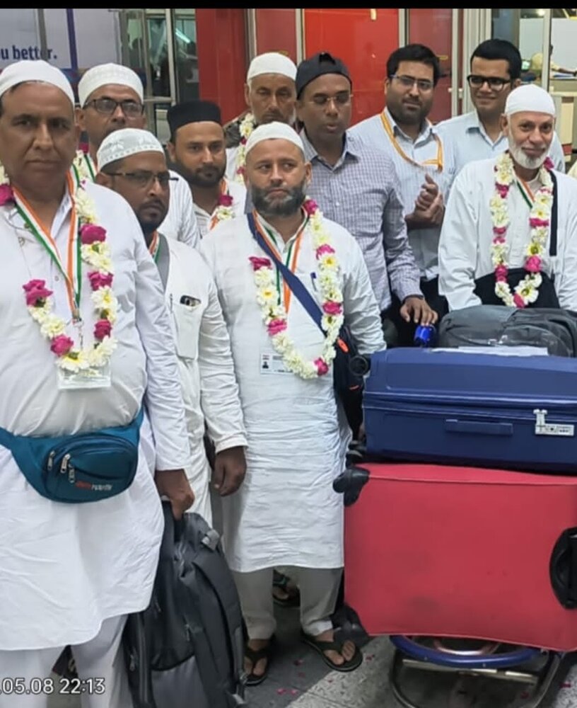 دہلی سے عازمینِ حج کی پہلی فلائٹ مدینہ منورہ روانہ