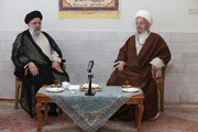 تماس تلفنی آیت الله العظمی مکارم شیرازی با رئیس دفتر رئیس جمهور