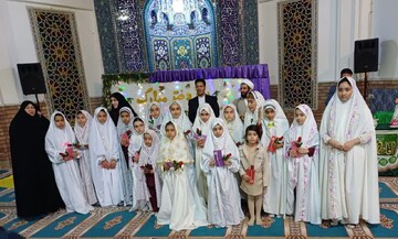 تصاویر/ برگزاری مراسم روز دختر در الشتر