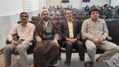 تصاویر/ دوره آموزشی حسنه ماندگار در بوشهر