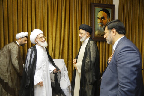 Immagini dell'ultimo incontro tra il martire Raisi e l'Ayatollah Noori Hamedani