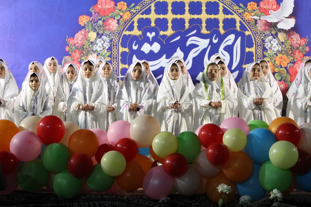هزار و ۵۰۰ کودک کاشانی در جشنواره «آه و آهو» کاشان جشن گرفتند