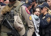 امریکہ میں صہیونی مخالف مظاہروں میں یونیورسٹی کے 50 پروفیسرز اور 2400 اسٹوڈنٹس گرفتار