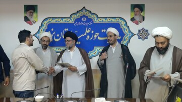 تصاویر/ تقدیر از طلاب مبلغ حوزه علمیه استان یزد