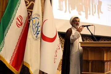 الگوی حکمرانی امدادگری هلال احمر در دانشگاه‌ها تدریس شود