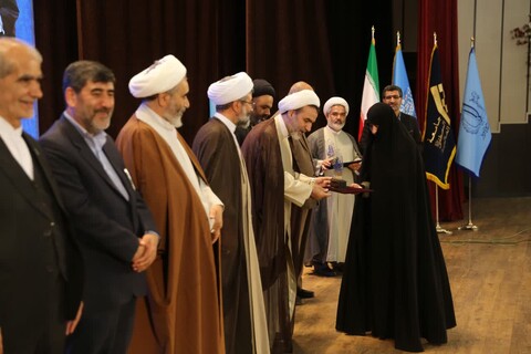 الحفل الختامي للمؤتمر الدولي السادس لفكر الإمام الخامنئي القرآني في تبريز