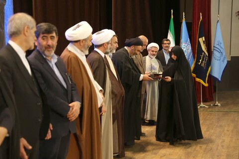 الحفل الختامي للمؤتمر الدولي السادس لفكر الإمام الخامنئي القرآني في تبريز