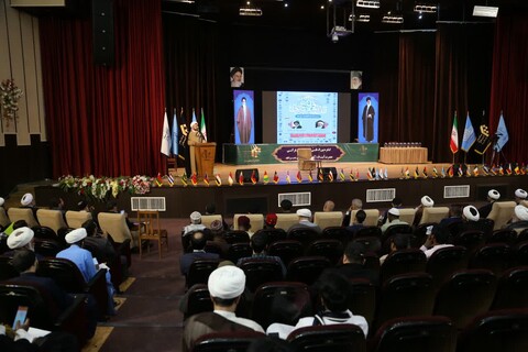الحفل الختامي للمؤتمر الدولي السادس لفكر الإمام الخامنئي القرآني في تبريز