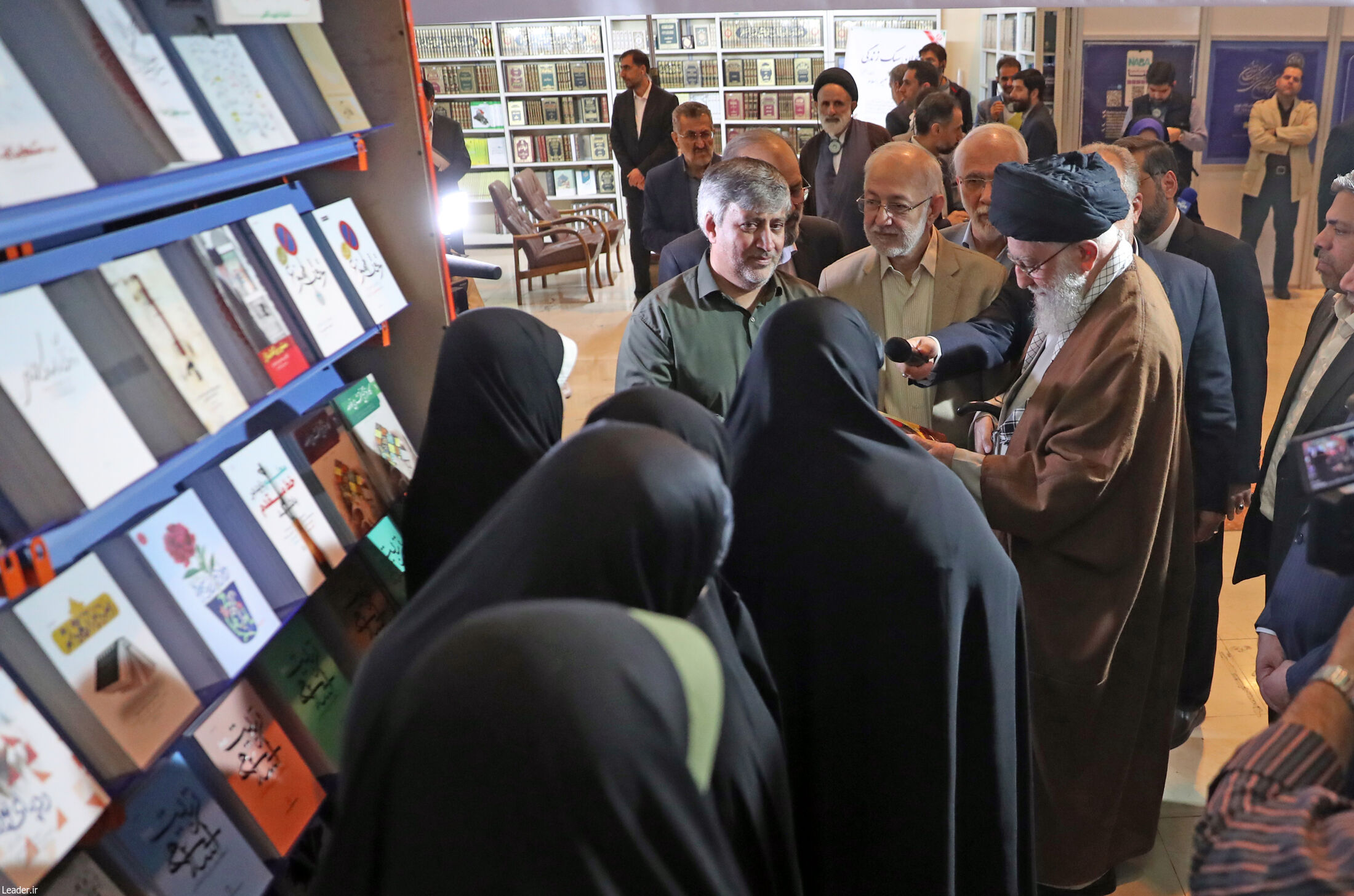 350 seminary-specialized books presented at Tehran Book Fair