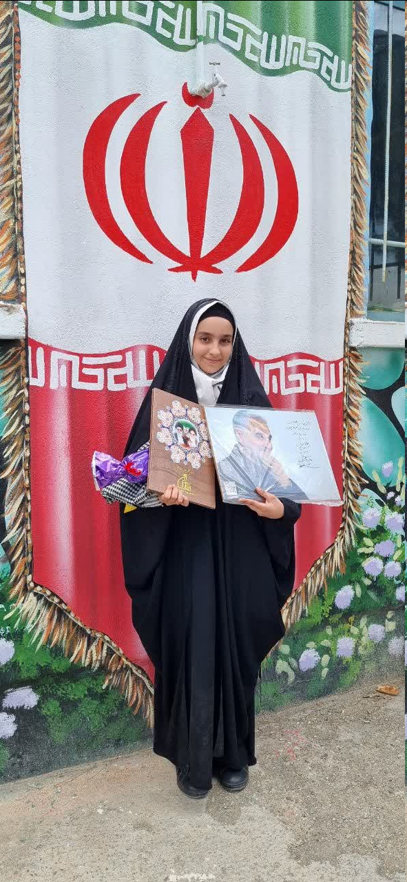 اهدای طلا توسط دانش آموز ایوانکی برای ساخت درب حرم امامین عسکریین