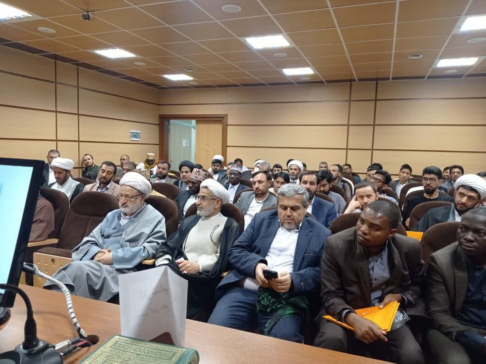 कुरान का संदेश सार्वजनिक हो रहा है, बैठक में शोधकर्ताओं का संबोधन