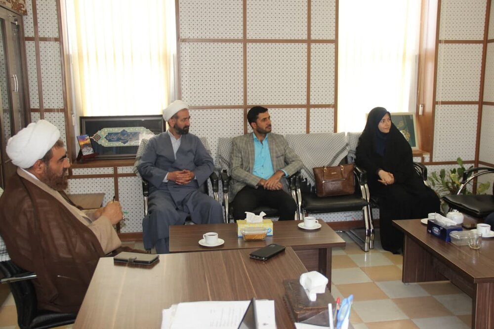 همکاری حوزه علمیه استان قزوین با نهاد کتابخانه ها افزایش می یابد