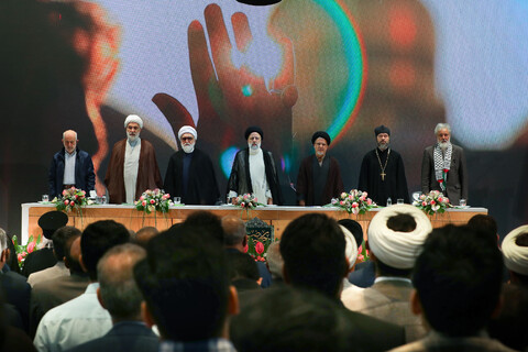 تصاویر/  اختتامیه پنجمین کنگره بین المللی امام رضا علیه السلام در مشهد مقدس