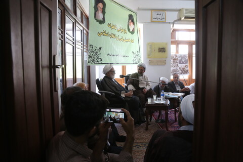 تصاویر/ نشست بازخوانی خاطرات امام و انقلاب