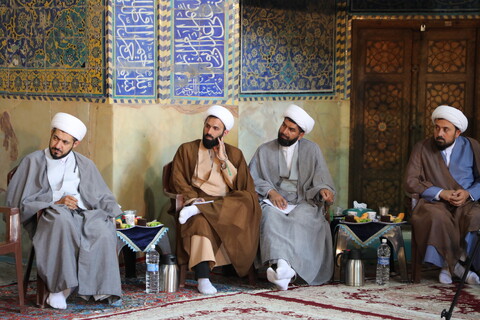 تصاویر/سیزدهمین نشست جمعی از منبری های هیئات کشور در اصفهان