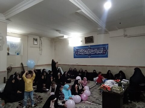 تصاویر/  اردوی زیارتی طلاب خواهر تکاب به مشهد مقدس