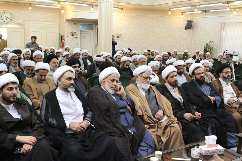 اجازه کار اقتصادی در سازمان تبلیغات اسلامی نداریم