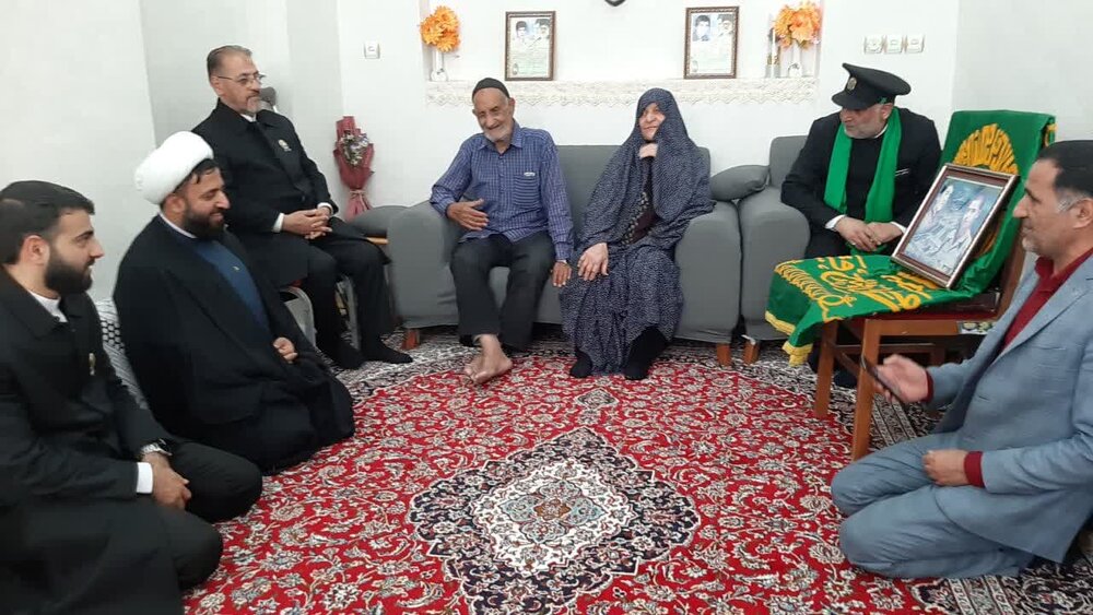 پیوستگی ارتباط شهید حاجیزادگان با رمز هشت