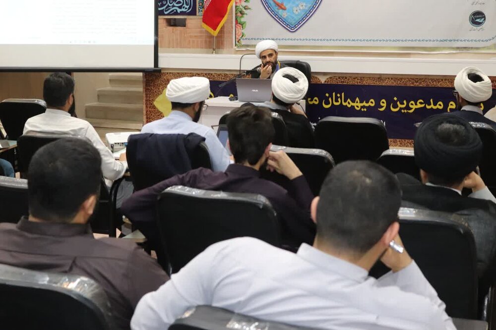 «رابطه پندارهای محمدبنعبدالوهاب در باب توحید با مذهب حنبلی» بررسی شد+ عکس