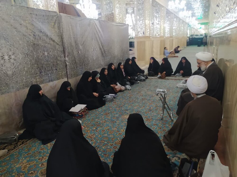 اردوی زیارتی طلاب خواهر نقده به مشهد مقدس